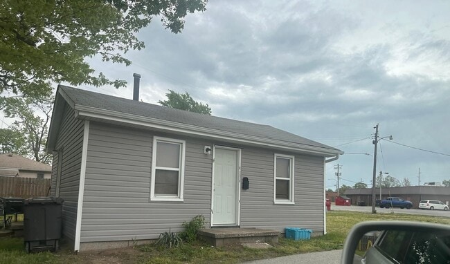 Primary Photo - 736 N 3rd St