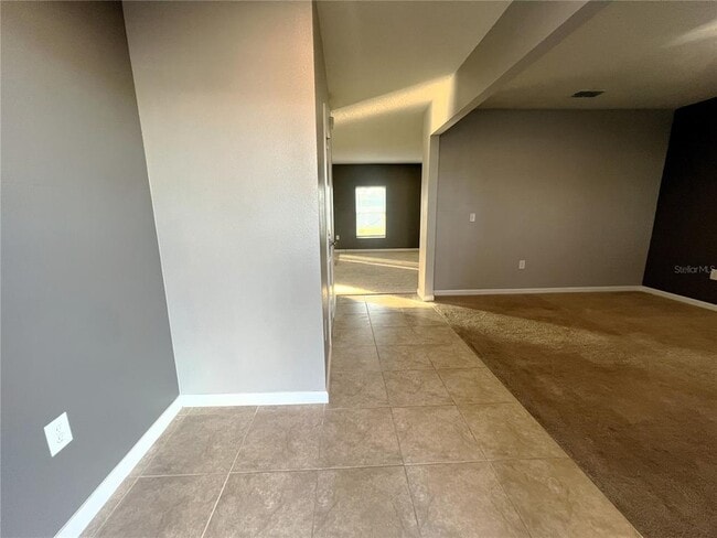 Building Photo - 1684 Ambar Ct