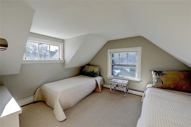 Building Photo - 37 Barnes St