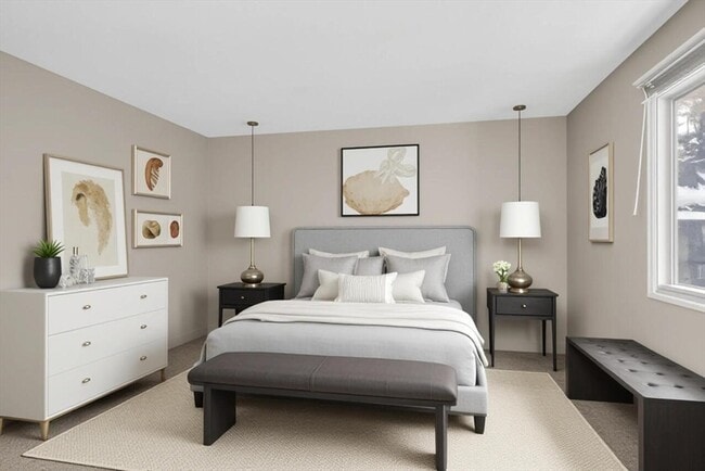 Building Photo - 77 Wilson St