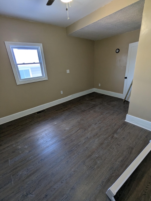 Building Photo - 316 Bell Ave