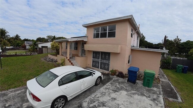 Building Photo - 14931 NE 7th Ct