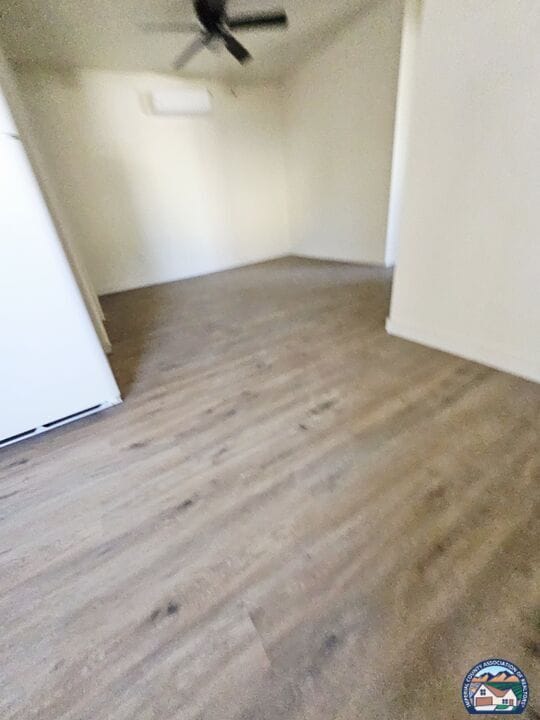 Building Photo - 809 Rose Ave