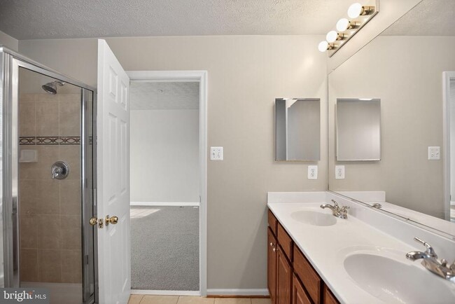 Building Photo - 9875 Decatur Rd