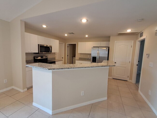 Building Photo - 6142 Hester Ave