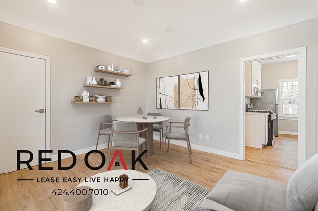 Building Photo - 1623 W 39th Pl