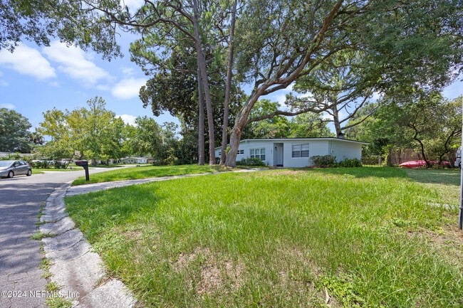 Building Photo - 1871 Arden Way