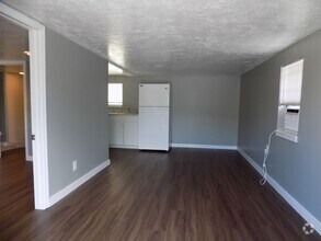 Building Photo - 1 Bedroom 1 Bathroom Apartment For Rent at...
