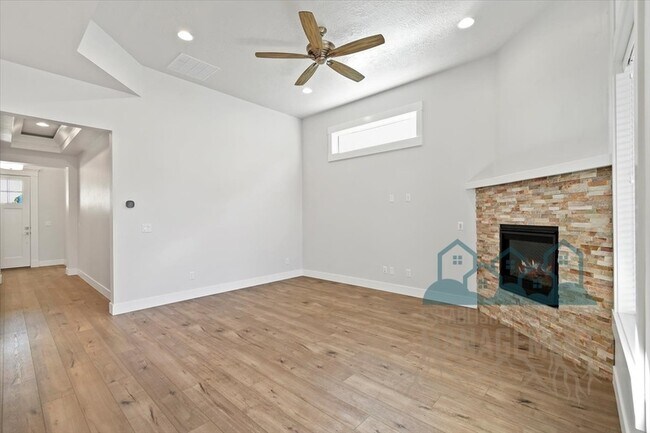 Building Photo - 10399 W Bell Fountain Dr