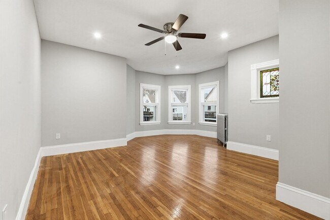 Building Photo - 43 Lonsdale St