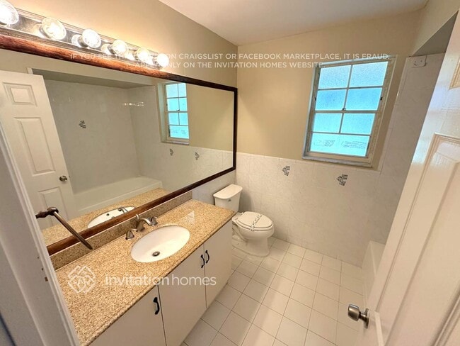 Building Photo - 15115 SW 108th Terrace