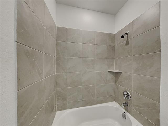 Building Photo - 7900 Green Heron Dr