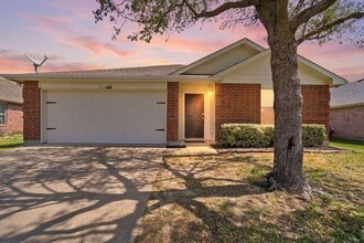 Building Photo - Easy Living with Wood Floors & Fireplace – Royse City, TX