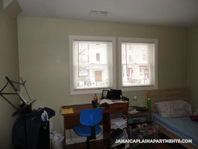 Building Photo - 35 Forbes St