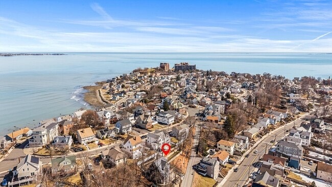 Building Photo - 2 Deane Ave