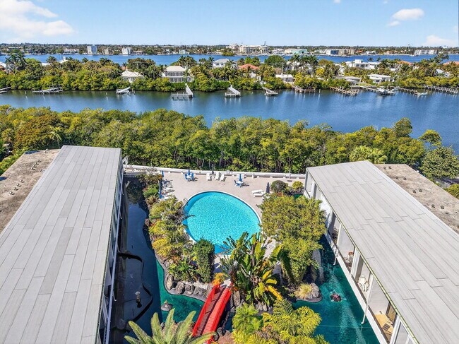 Building Photo - 3589 S Ocean Blvd