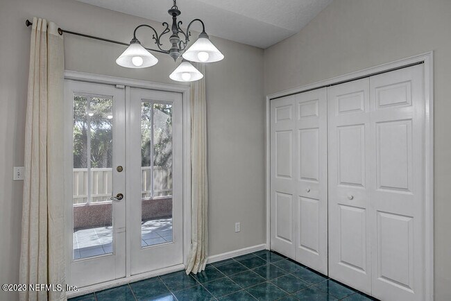 Building Photo - 1548 Harbour Club Dr