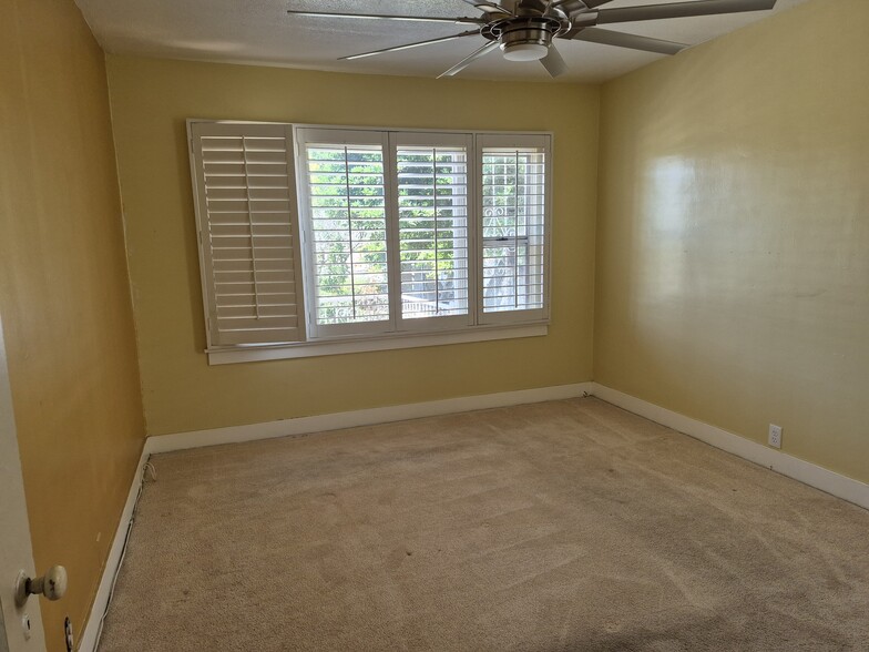 Building Photo - 5308 9th Ave