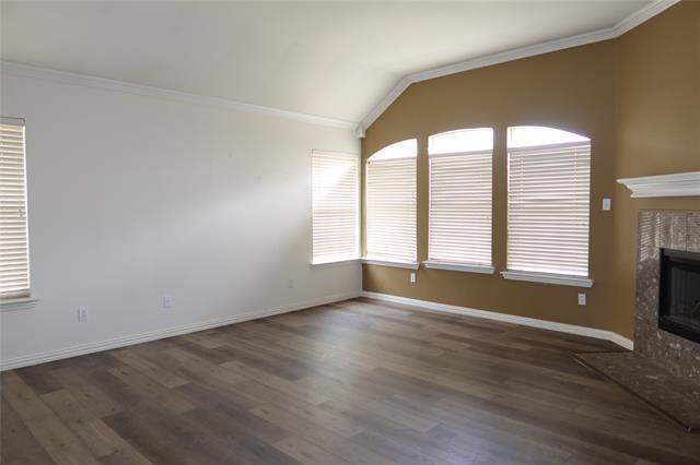 Building Photo - 2816 Kings Gate Dr