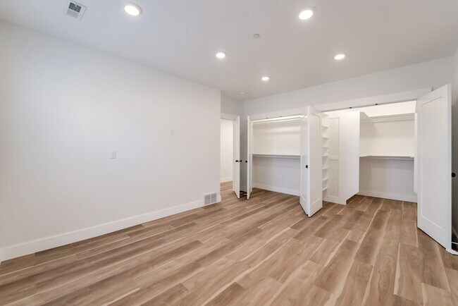 Building Photo - 14534 S Shaggy Mountain Rd