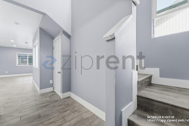 Building Photo - 4403 Jenkins Way