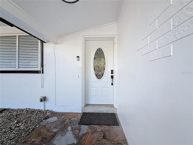 Building Photo - 2161 Edythe Dr