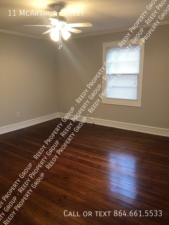 Building Photo - 3 bed 1 bath near West Village in Downtown...