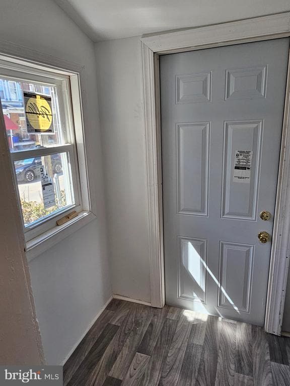 Building Photo - 718 S 52ND St S