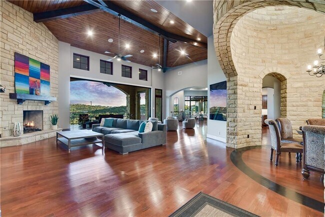 Building Photo - 4212 Serene Hills Dr