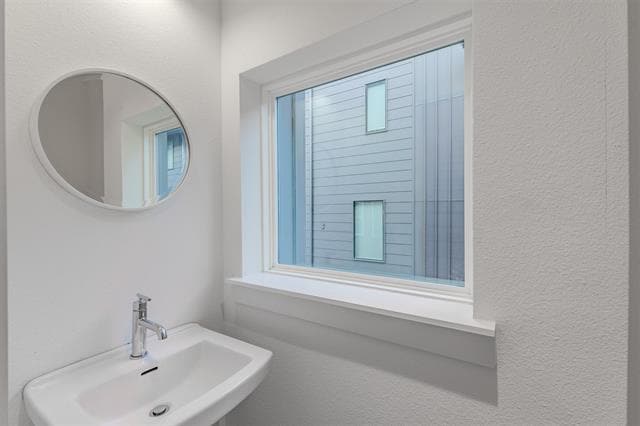 Building Photo - 6012 Hudson St