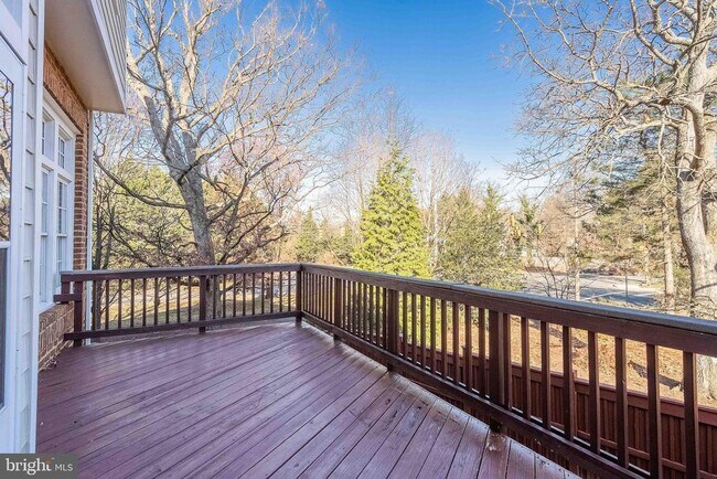 Building Photo - 2303 Sawtooth Oak Ct