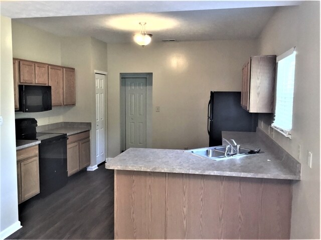 Building Photo - 8036 Chesterhill Way