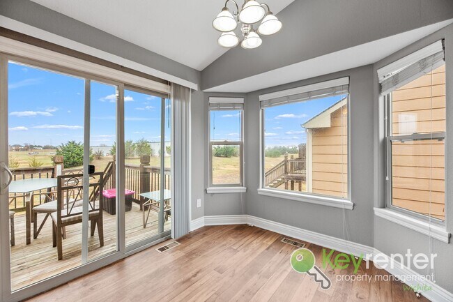 Building Photo - 2315-2317 E Coolwater St Duplex