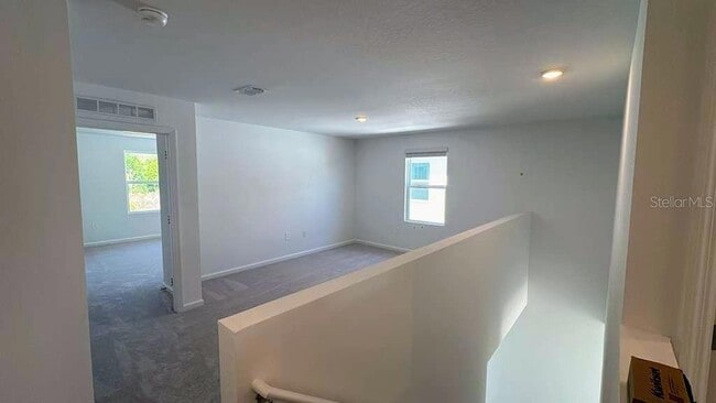 Building Photo - 2554 Grey Hawk Dr