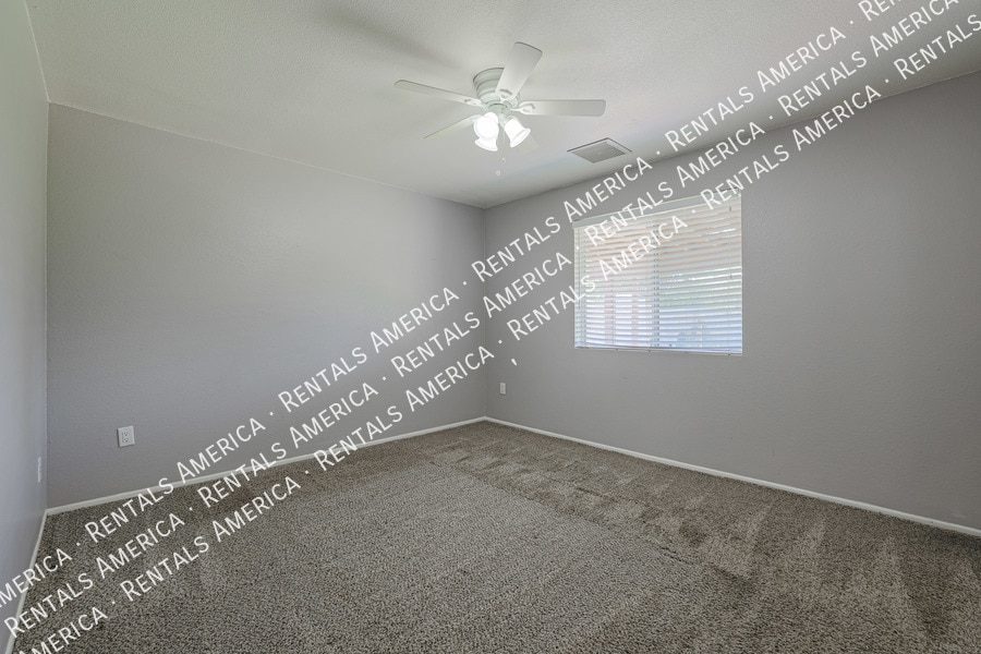 Building Photo - 6312 S College Ave