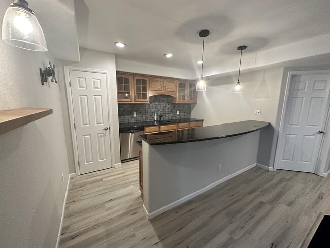 Building Photo - 8361 Briar Trace Way