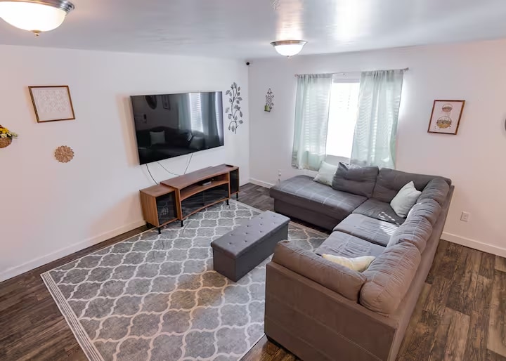 Primary Photo - 5106 Encore Ct