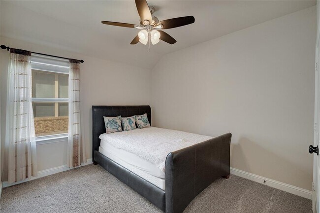 Building Photo - 441 Mistflower Springs Dr