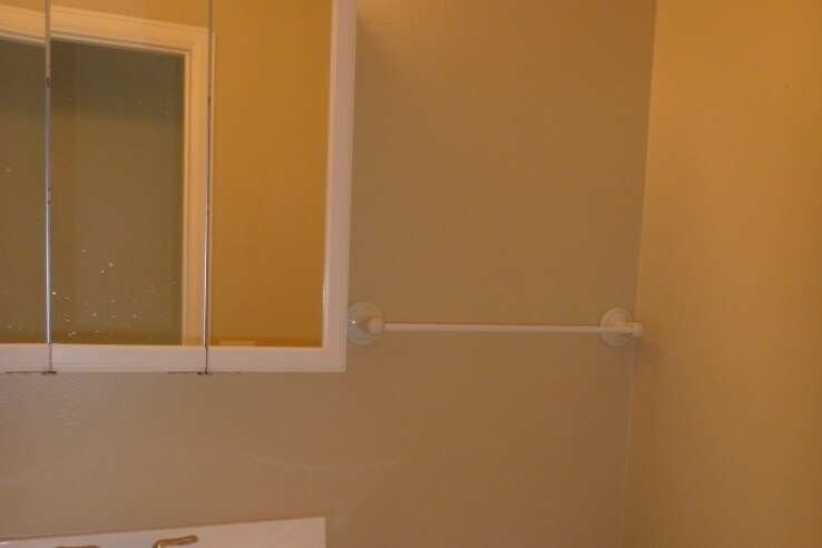 Half bath on main floor - 3725 95th W Pl
