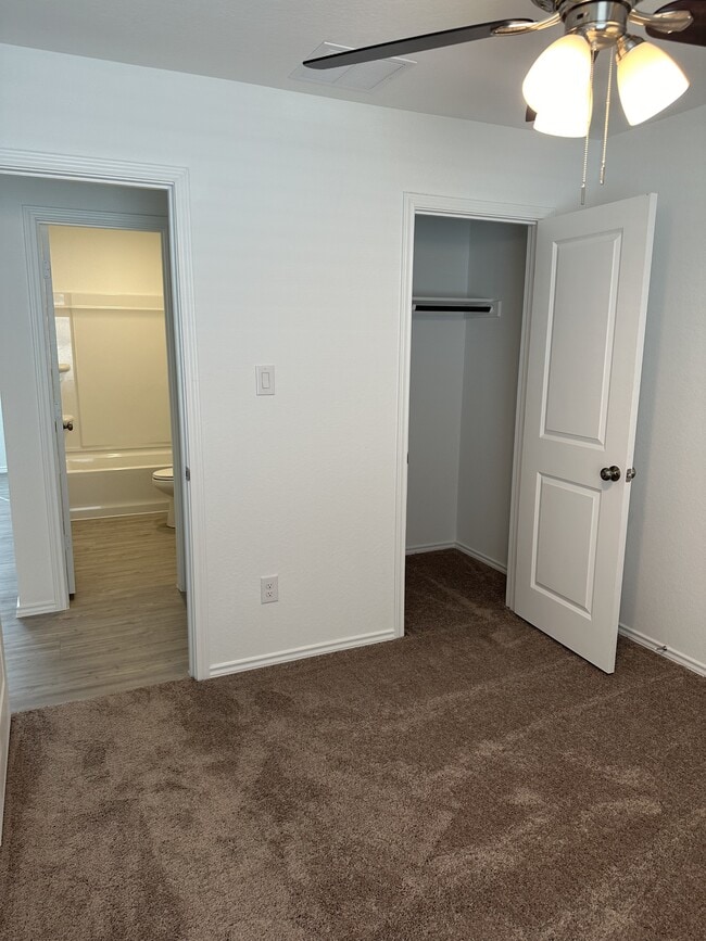 Building Photo - 1836 Wood Warbler Ln