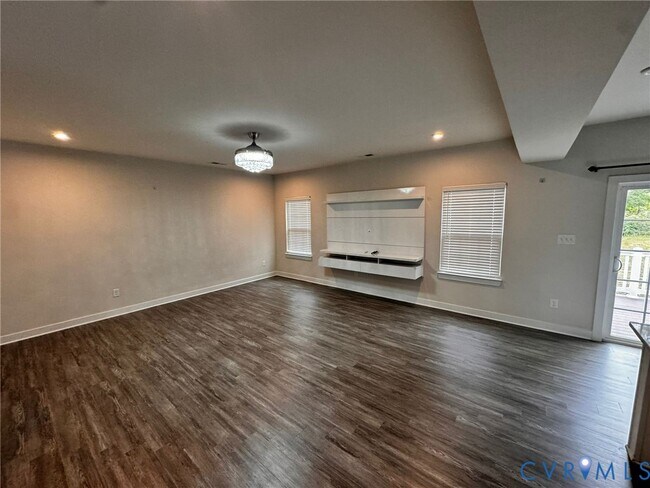 Building Photo - 16043 Cambria Cove Blvd