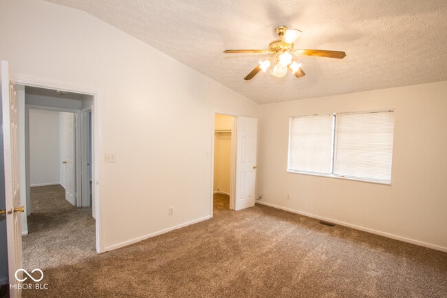 Building Photo - 1838 Keystone Lakes Dr