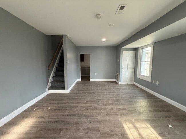 Building Photo - 519 Graff Ln