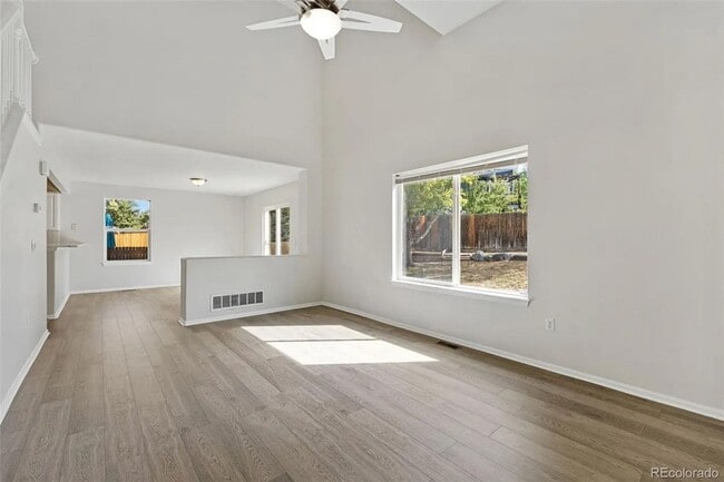 Building Photo - Newly Remodeled 3 Bed/3 Bath in Aurora.