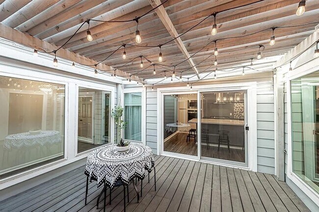 Building Photo - 14427 Briarhills Pkwy