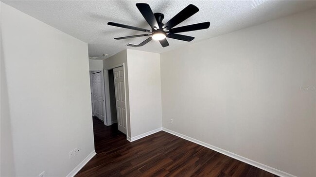 Building Photo - 2568 Aventurine St
