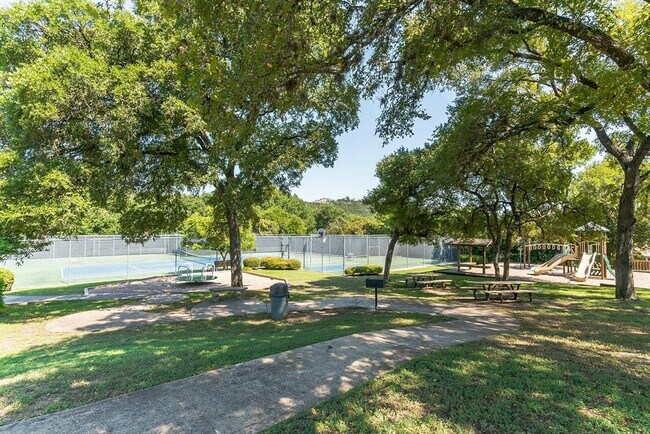 Building Photo - 6007 Gardenridge Hollow