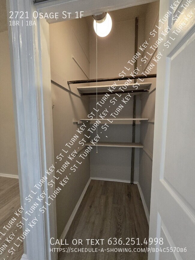 Building Photo - 2721 Osage St