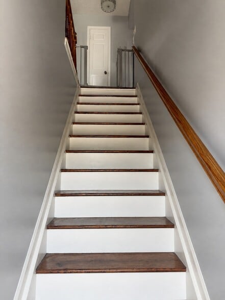 Building Photo - 22 Seton Hall Dr