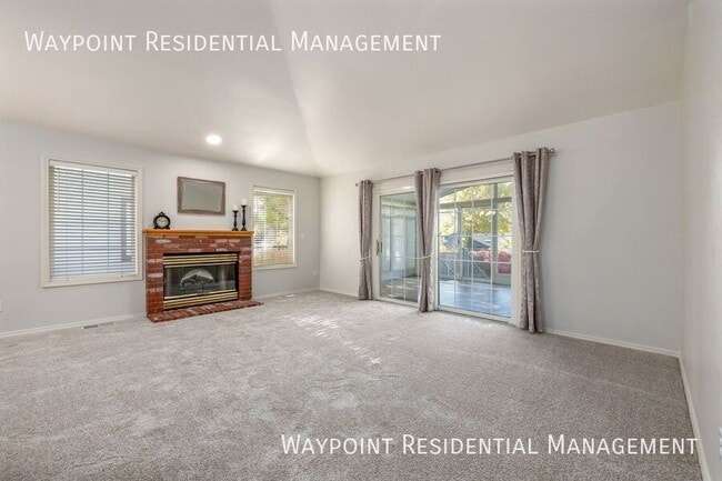 Building Photo - 4917 N Contour Way